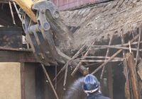 住宅の解体現場